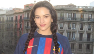 Rosalía demuestra su gusto al futbol con filtro de redes sociales