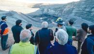 El presidente Andrés Manuel López Obrador y otros funcionarios visitaron la mina El Pinabete, ayer.