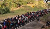 Caravana migrante llega a Tehuantepec, Oaxaca; son 2 mil