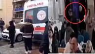 Dos sujetos encapuchados irrumpieron en plena misa y asesinaron a balazos a un hombre en Estambul.