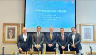 El cuerpo directivo de la Asociación de Bancos de México, ayer, en conferencia de prensa para dar los detalles de la convención anual del sector, la cual será en abril.