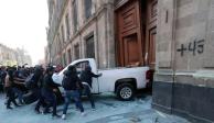 Hechos de violencia ayer en Palacio Nacional.