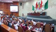 Votación, ayer, en el pleno del Congreso de Oaxaca.