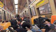 Matan a hombre de balazo en la cabeza tras riña en el metro de Nueva York.