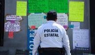 Un oficial durante el paro de labores en Campeche para exigir mejores condiciones en su trabajo, el 22 de marzo.