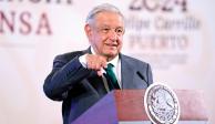 Andrés Manuel López Obrador, presidente de México, ofrece su conferencia de prensa este viernes 26 de abril del 2024, desde Palacio Nacional, en CDMX.