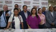 Clara Brugada, candidata a la jefatura de gobierno por Morena encabezó reunión con transportistas en el Salón Los Espejos.