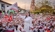 Con firmeza y apoyo popular, Michelle Núñez promete un gobierno de transformación para Valle de Bravo.