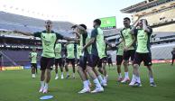 Selección Mexicana entrena previo a enfrentar el partido amistoso en Brasil