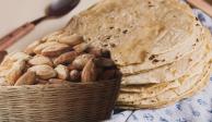 La UNAM dice quién tiene menos calorías el bolillo o la tortilla