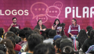Ministra Lenia Batres durante diálogos sobre reforma judicial, en Pilares, Coyoacán.