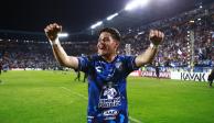 Owen González celebra una victoria hidalguense el torneo pasado.