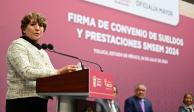 Delfina Gómez, gobernadora del Estado de México, durante la firma de&nbsp;Convenio de Sueldos y Prestaciones del SMSEM 2024.