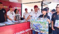 Evelyn Salgado supervisa acciones del Operativo de Verano 2024 y recorre playas de Acapulco.