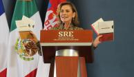 La investigadora y esposa del presidente de México, Beatriz Gutiérrez Müller, presentó los libros que forman parte del programa "Resonancia sin Fronteras".