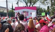 Marea Rosa frente al INE, este domingo 11 de agosto.