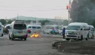 Transportistas mantienen bloqueo en la México-Pachuca