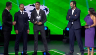 Cristiano Ronaldo recibe máximo reconocimiento de la UEFA