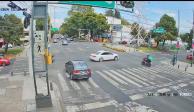 Automovilista embiste a motociclista en Iztapalapa