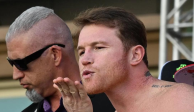 'Canelo' Álvarez manda beso en la previa de su pelea contra Edgar Berlanga