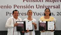 Claudia Sheinbaum, acompañada por el gobernador Díaz Mena, firma convenio para pensión universal de personas con discapacidad en Yucatán.