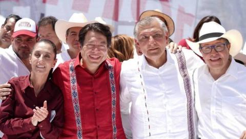 De izq. a der.: Claudia Sheinbaum, Mario Delgado, Adán Augusto López y Ricardo Monreal en evento de Coahuila.