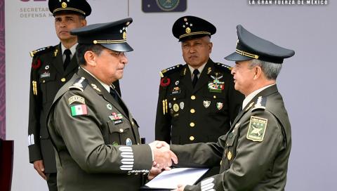 General Celestino Ávila Astudillo rinde protesta como nuevo comandante del Ejército Mexicano.