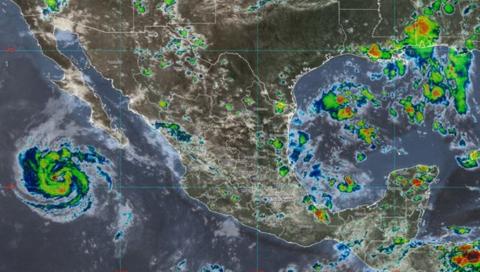 Tormenta Tropical "Howard" se intensifica a Huracán Categoría 1 al suroeste de Baja California Sur.