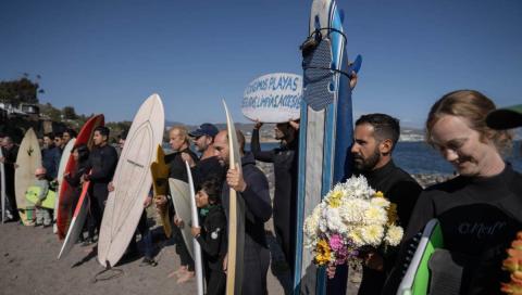 Marchan por surfistas extranjeros que desaparecieron en Baja California.