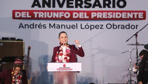 La presidenta electa, ayer, en celebración de los 6 años del triunfo de AMLO.