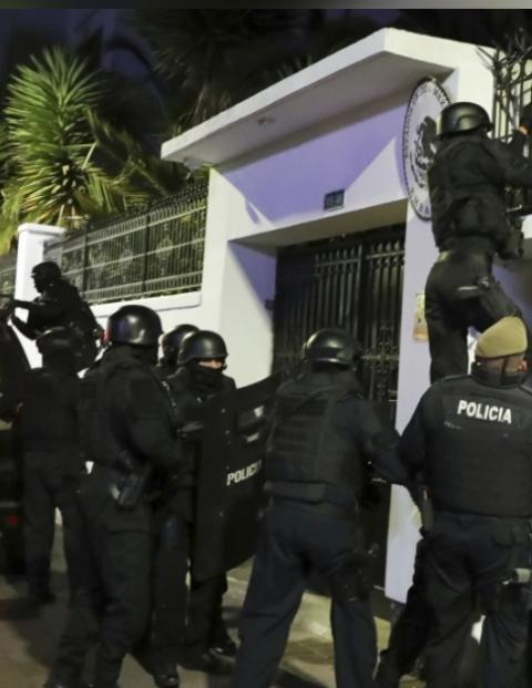 Irrupción en Embajada de México en Ecuador el 5 de abril.