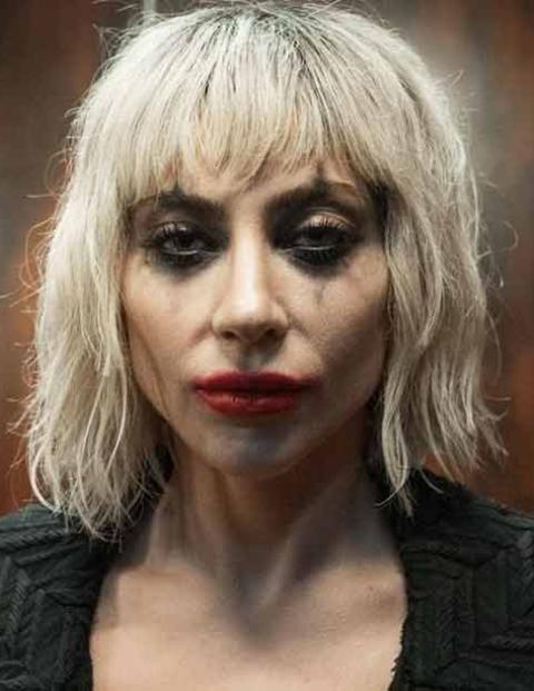 Critican a Lady Gaga por confesar que dio 5 conciertos enferma de COVID: 'repugnante'