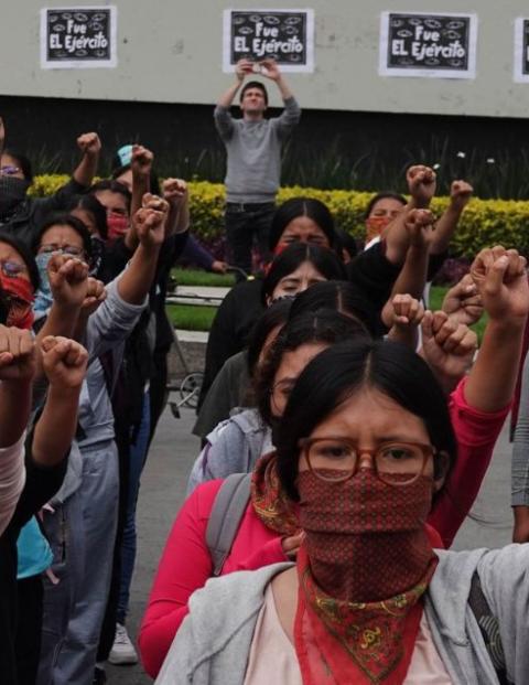 Marcha por los normalistas de Ayotzinapa.