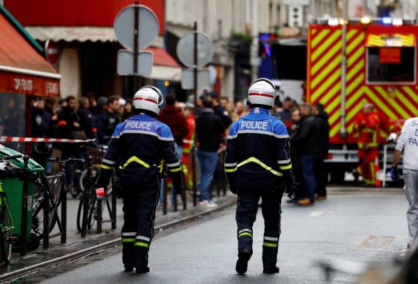 Tiroteo en París deja un saldo de tres muertos y tres heridos