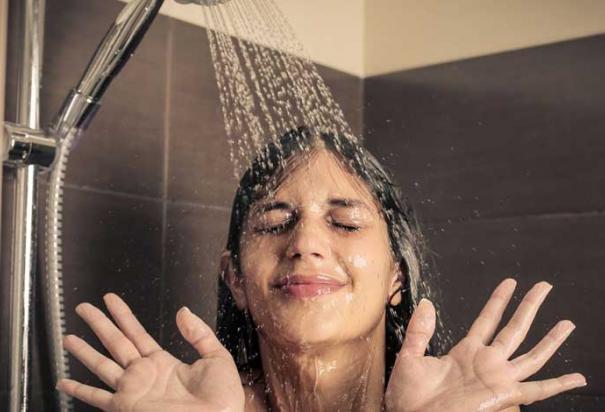 La temperatura del agua que preferimos para ducharnos tiene grandes efectos en nuestra salud