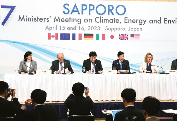 Titulares de Energía y Medio Ambiente del G-7, durante un encuentro en Japón.