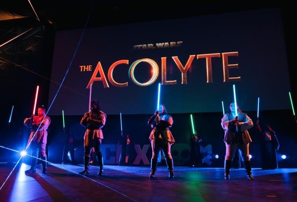 Performance que se presentó durante el panel de The Acolyte.