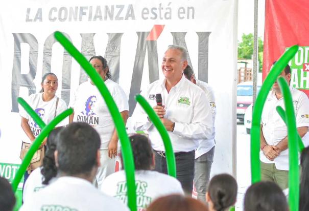 Llama Román Cepeda al voto útil en Torreón para el próximo 2 de junio