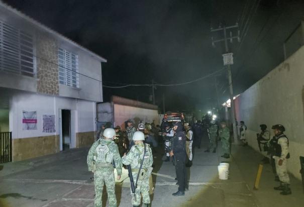 A la zona siniestrada llegaron elementos de seguridad.