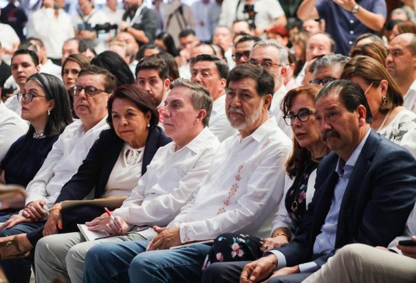 Gerardo Fernández Noroña rechaza la reducción de plurinominales y defiende la reelección.