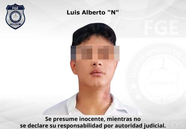 Con apoyo del Ejército Mexicano, elementos de la Fiscalía de Morelos detuvieron a "El Diablo", implicado en el feminicidio y homicidio de víctimas en Huitzilac.