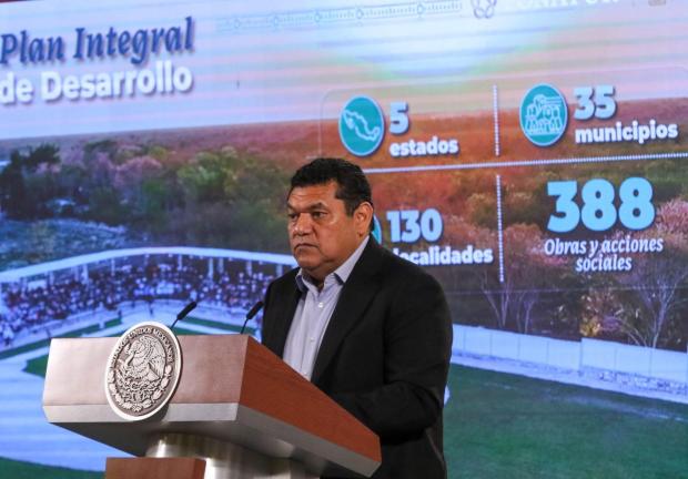 Javier May, durante una conferencia del Gobierno federal en Palacio Nacional.