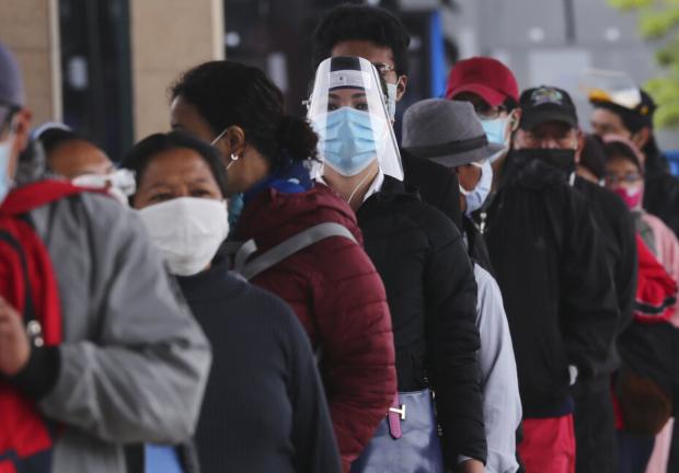 En América Central y del Sur, muchos países están presenciando epidemias aceleradas, advirtió la OMS.