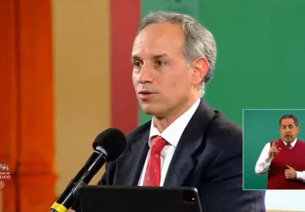 El subsecretario López-Gatell anuncia la aprobación por Cofepris a la vacuna Sputnik V.