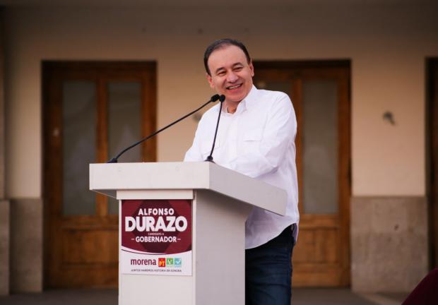 Alfonso Durazo Montaño se mostró a favor de replantear las políticas de públicas de atención a la juventud.