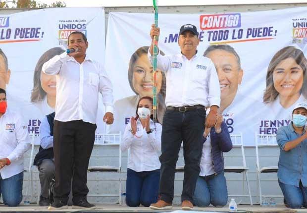 El candidato a la gubernatura de Baja California Sur, Francisco Pelayo Covarrubias