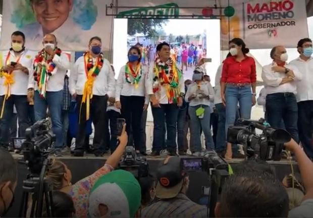 La candidata del PAN declinó en Ometepec, Guerrero a favor de la coalición PRI-PRD.