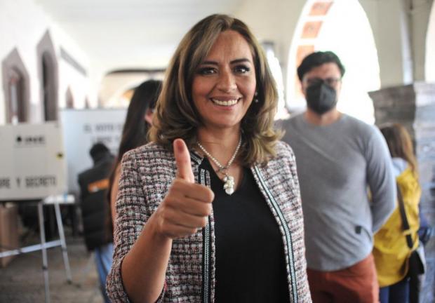 La candidata Eréndira Jiménez, candidata de MC a la gubernatura, escribió en su cuenta de Twitter "¡¡¡Llegó el día!!!"