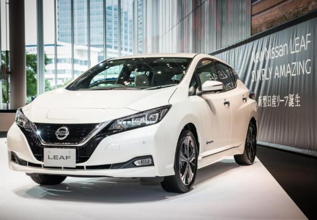 Dentro del sector automotriz, Nissan LEAF es condecorado por su aporte en innovación tecnológica.