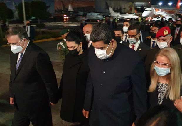 Nicolás Maduro llega a México para participar en la sexta cumbre de la CELAC